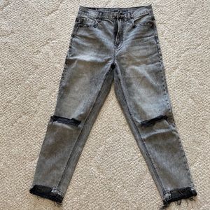 American Eagle mom jeans!